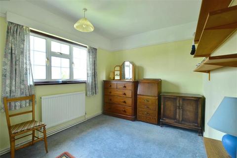 10 Hookstead, High Halden, Ashford, TN26 3NF
