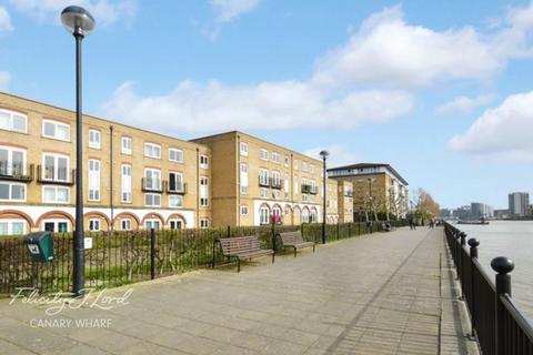 102 Ferguson Close, London, E14 3SJ