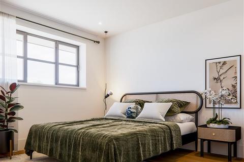 Flat 18, Swanne House Gloucester Circus, London, SE10 8RU