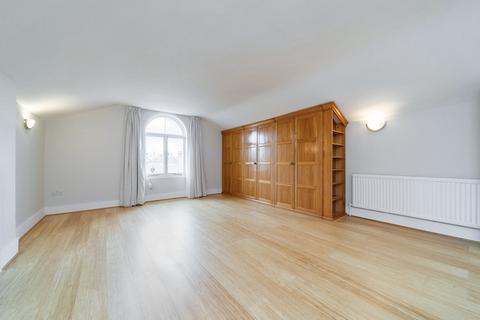 3 bedroom duplex to rent, Carlton Hill, St John's Wood NW8