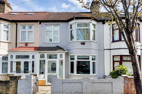 68 Belvedere Road, London, E10 7NP
