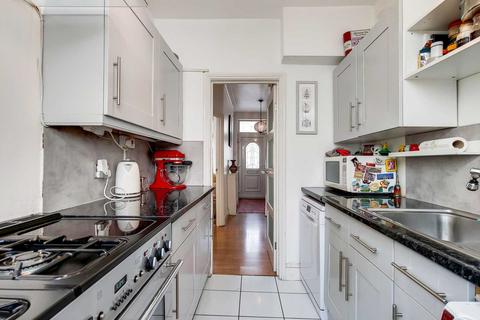 68 Belvedere Road, London, E10 7NP