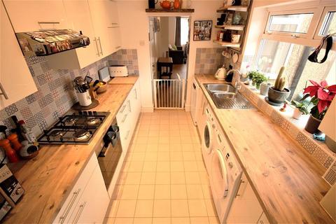 53 Overton Road, London, SE2 9SF