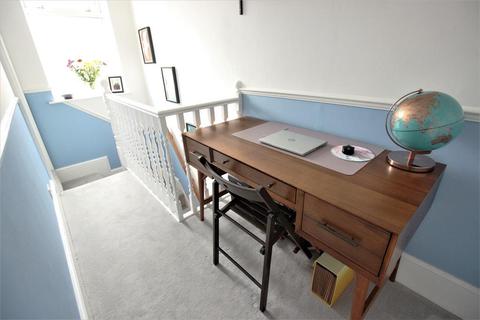 53 Overton Road, London, SE2 9SF