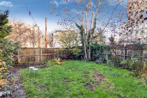 7 Mace Street, London, E2 0QS