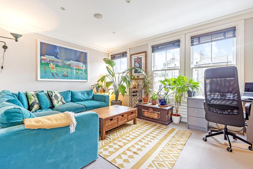 Denman Road, Peckham Rye 2 bed flat £775,000