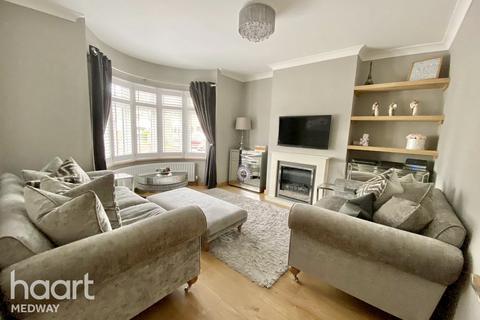 6 Milton Hall Road, Gravesend, DA12 1QW
