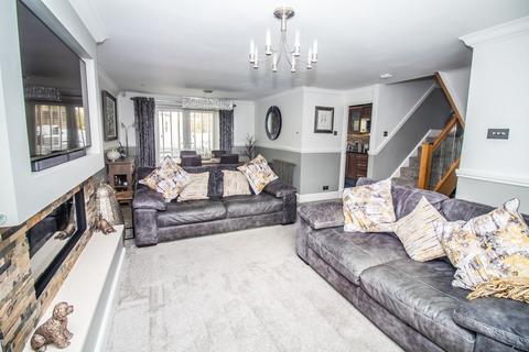 214 Donvale Road, Washington, NE37 1DU