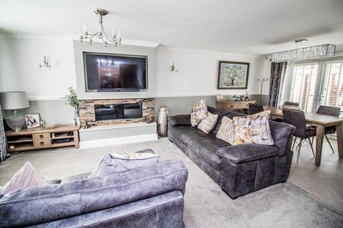 214 Donvale Road, Washington, NE37 1DU