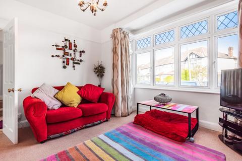 26 Meadow Close, London, SW20 9JB