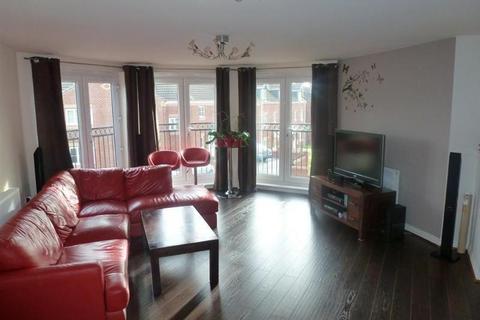 2 bedroom flat to rent, Signet Square, Stoke, Coventry, CV2