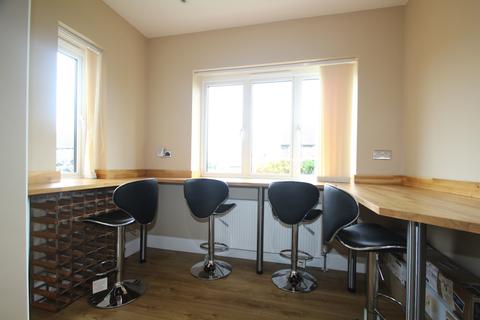 1 Stirling Drive, Orpington, BR6 9DW
