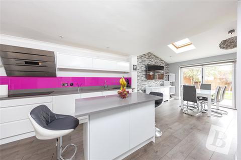 39 Goodwin Close, Chelmsford, CM2 9GX