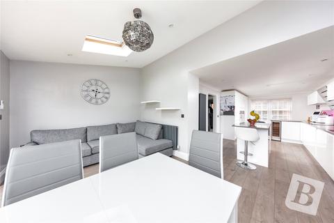 39 Goodwin Close, Chelmsford, CM2 9GX