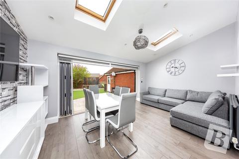 39 Goodwin Close, Chelmsford, CM2 9GX