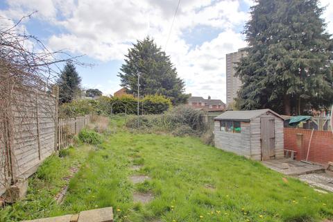 10 Burghclere Road, Southampton, SO19 9NR