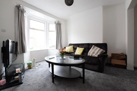 14 Ferndale Road, Exeter, EX2 9BW