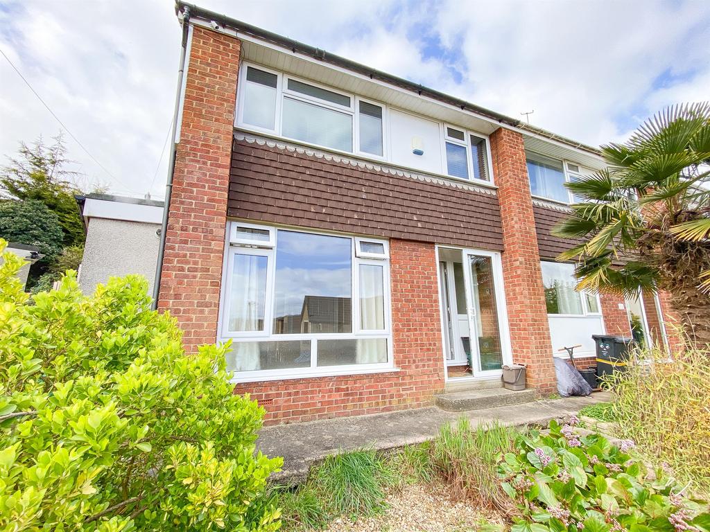 Queensdown Gardens, Brislington... 3 bed end of terrace house £285,000
