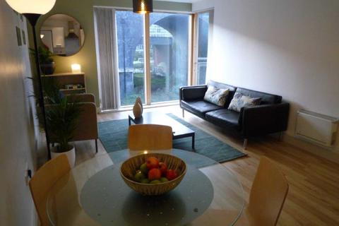 2 bedroom apartment to rent - Vie Building, 189 Water Street, Castlefield, Manchester, M3 4JD