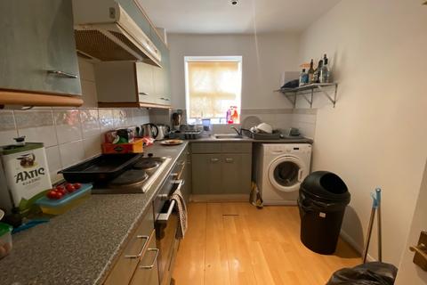 1 bedroom apartment to rent, County Road, Beckton, E6