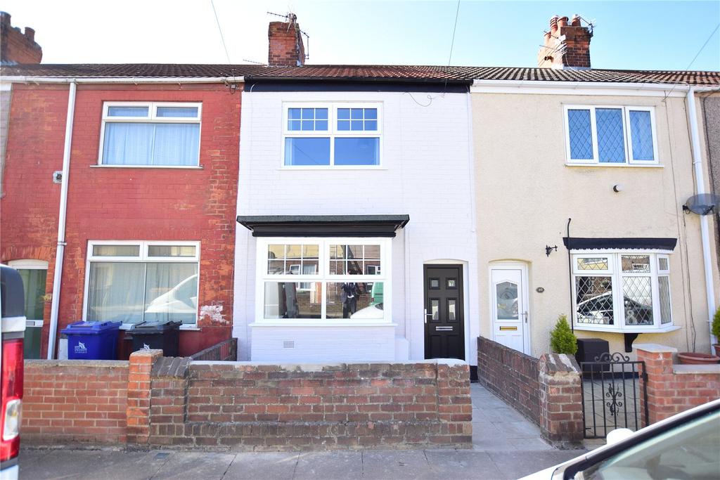 Lancaster Avenue, Grimsby, DN31 3 bed terraced house £83,950