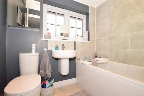 6 Clay Place, Halling, Rochester, ME2 1FN
