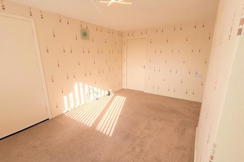 72 Broom Crescent, Ochiltree, Cumnock, KA18 2PJ