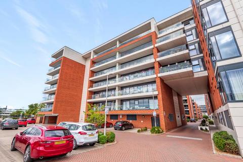 2 bedroom apartment to rent, Newbury,  Berkshire,  RG14