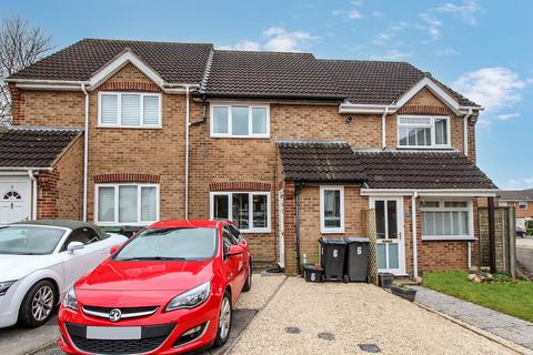 2 bedroom terraced house to rent, Foxley Close, Warminster