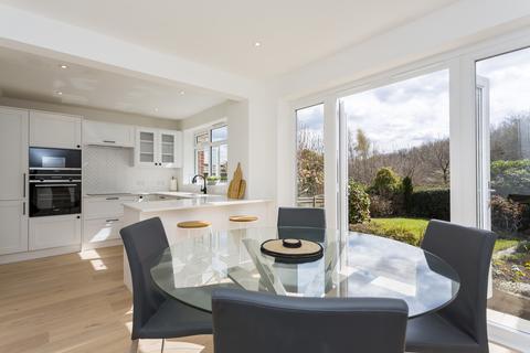 35 Chieveley Drive, Tunbridge Wells, TN2 5HG