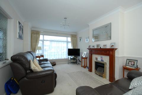 17 Raymond Close, Colnbrook, Slough, SL3 0PP