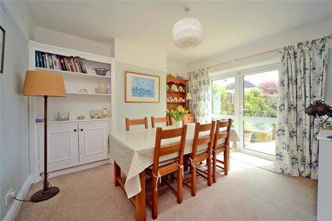 56 Mortimer Crescent, Worcester Park, KT4 7QW