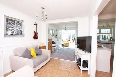 23 Cherry Tree Crescent, Grimsby, DN34 4JY
