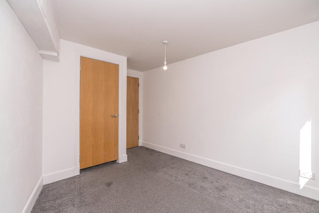 Bedroom 2 Alt