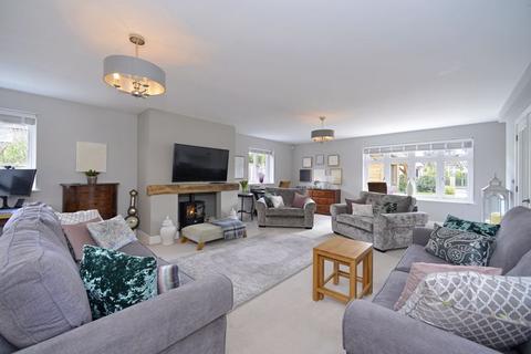St Anthony Avenue Road, Cranleigh, GU6 7LL