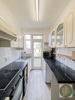 116 Leander Road, Thornton Heath, CR7 6JW