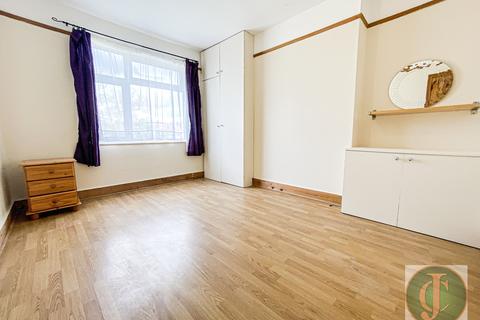 116 Leander Road, Thornton Heath, CR7 6JW
