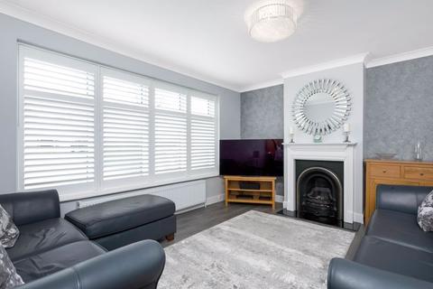 51 Wyncham Avenue, Sidcup, DA15 8EU