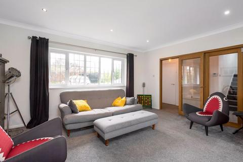 50 Crescent Road, Sidcup, DA15 7HW