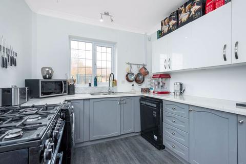 50 Crescent Road, Sidcup, DA15 7HW