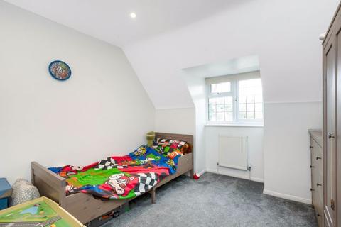 50 Crescent Road, Sidcup, DA15 7HW