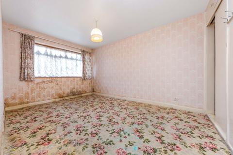 35 Appledore Crescent, Sidcup, DA14 6RG