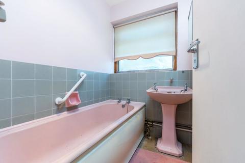 35 Appledore Crescent, Sidcup, DA14 6RG