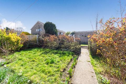 35 Appledore Crescent, Sidcup, DA14 6RG