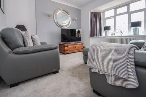 33 Common Road, Claygate, Esher, KT10 0HG