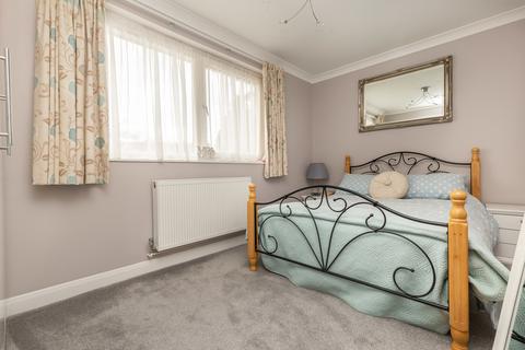 63 Sunnyside Road, Epping, CM16 4JW