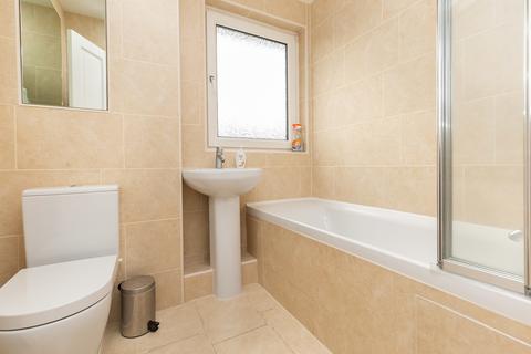 63 Sunnyside Road, Epping, CM16 4JW