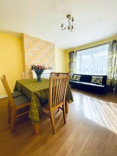 26 Lea Farm Road, Leeds, LS5 3QP