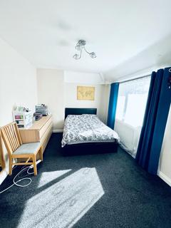 26 Lea Farm Road, Leeds, LS5 3QP