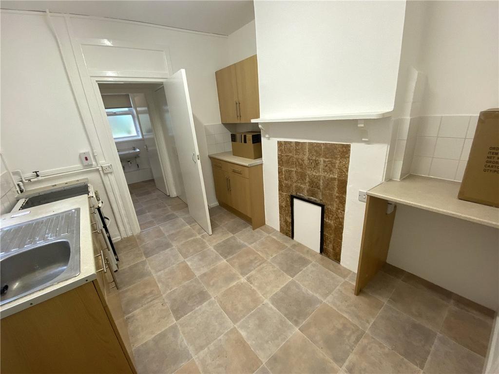 Boscobel Road, Winchester, Hampshire, SO22 1 bed apartment £800 pcm